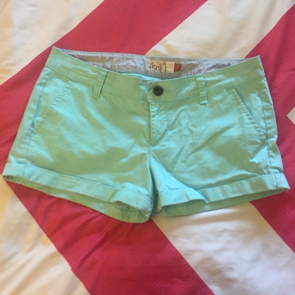 🌻2 items for $10- Teal SO shorts size 7